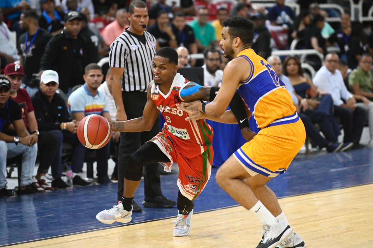 Bameso strikes back at Mauricio in the DN basketball final