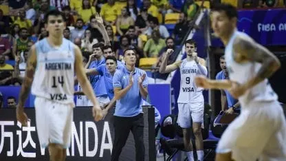 Argentina team vs Dominican Republic for the 2023 Basketball World.webp