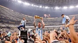 1671682695 179 The players of the Argentine National Team changed balls what.webp