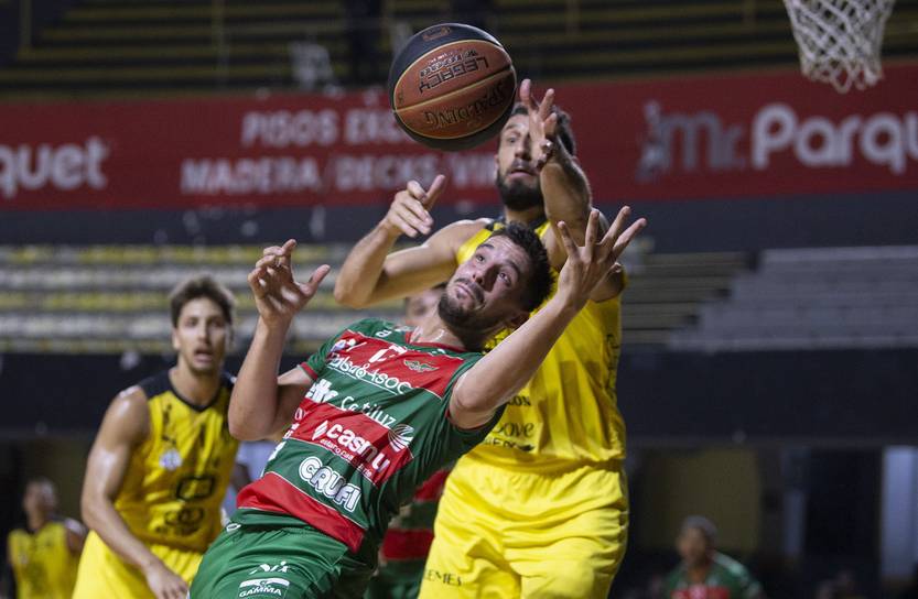 Uruguayan Basketball League up to date